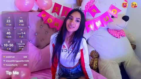 Jazmin  online show from January 2025 10:35:01 PM