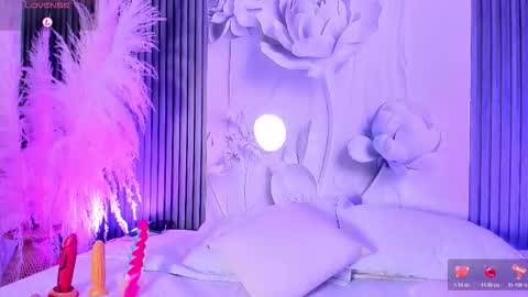 Jazminrusso  online show from February 2026 05:44:02 AM