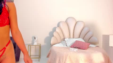 Jazminrusso  online show from July 2026 06:30:01 AM