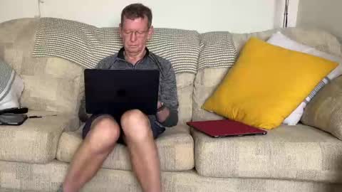 Snapshot of jcar57 chatting on December 2024 12:47:01 PM Jon online show from December 2024 12:47:01 PM