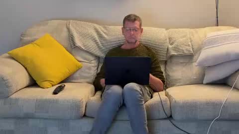 Snapshot of jcar57 chatting on December 2024 08:03:02 PM Jon online show from December 2024 08:03:02 PM