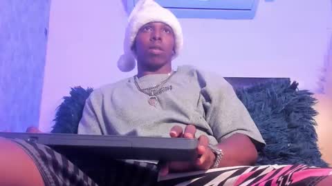 jd thebaby online show from December 2025 02:13:02 PM