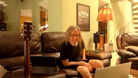 Snapshot of jdineuless chatting on April 2026 07:55:02 PM JDinEuless online show from April 2026 07:55:02 PM