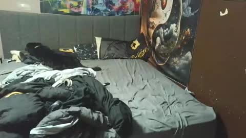 jdog00133 online show from April 2026 10:20:01 PM