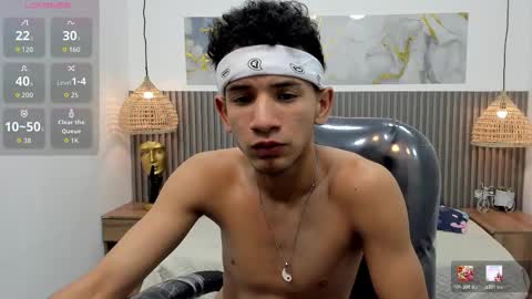 jdwhite18 online show from March 2026 06:19:01 AM