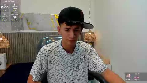 jdwhite18 online show from July 2026 07:02:01 AM