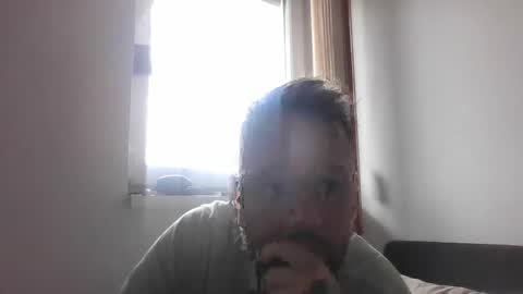 EJ Melody online show from May 2026 11:27:02 AM