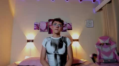 jean_pool18 online show from May 2026 02:07:02 AM