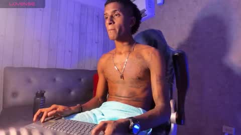 Snapshot of jean_steevin chatting on February 2026 08:56:02 PM JEAN online show from February 2026 08:56:02 PM