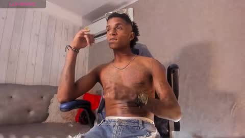 Snapshot of jean_steevin chatting on February 2026 08:18:01 PM JEAN online show from February 2026 08:18:01 PM