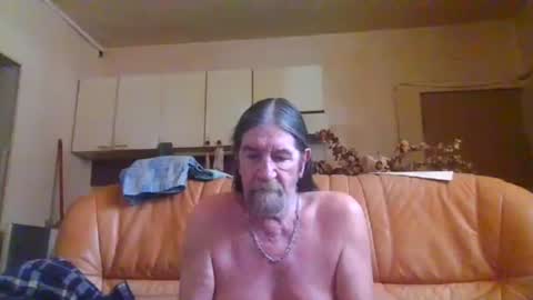 jeanclaude1959 online show from June 2026 06:52:01 AM