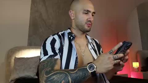 Jean Colleman online show from June 2026 12:04:01 AM