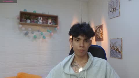 jeander186 online show from October 2025 03:57:02 PM