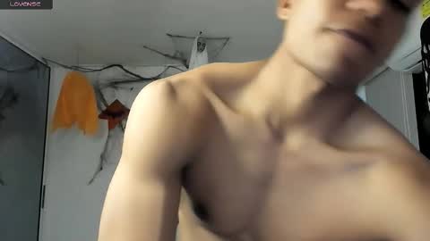 Snapshot of jeanfran_ferrer chatting on October 2025 06:52:01 PM jeanfran_ferrer online show from October 2025 06:52:01 PM