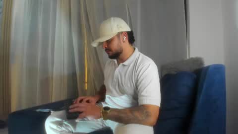 Jean alex  online show from June 2026 01:09:01 AM