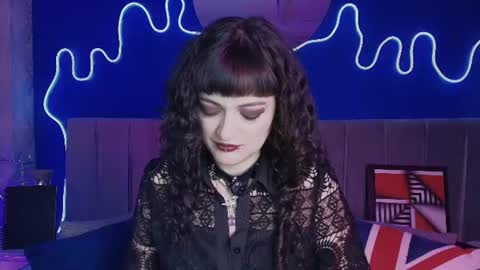 Jean online show from July 2026 07:40:01 PM