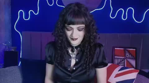Jean online show from July 2026 07:31:01 PM