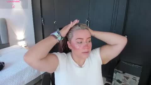 Jeanne Williams online show from July 2026 01:08:02 PM