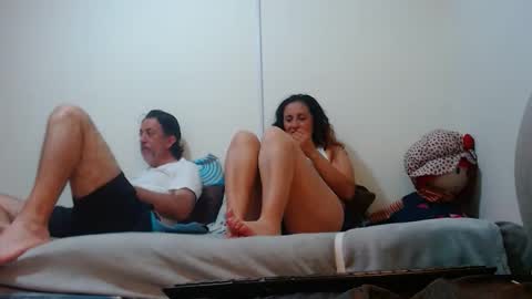 Snapshot of jeans_and_emma chatting on April 2026 12:11:02 AM jeans_and_emma online show from April 2026 12:11:02 AM