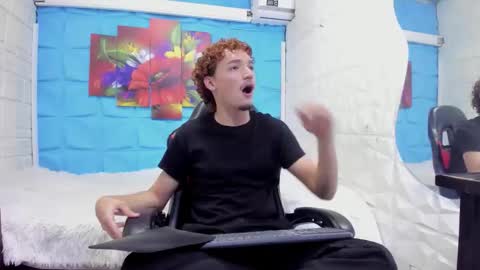 Snapshot of jeantompson chatting on February 2026 07:19:02 PM Juan Tompson online show from February 2026 07:19:02 PM