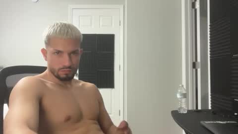 jeanwhitebianco online show from April 2026 11:42:02 PM