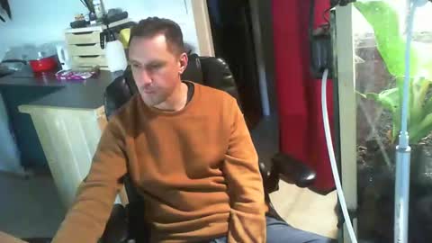 Snapshot of jef74700 chatting on January 2025 09:49:02 AM Jrme online show from January 2025 09:49:02 AM