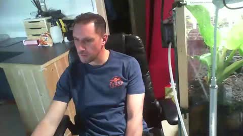 Snapshot of jef74700 chatting on January 2025 01:53:01 PM Jrme online show from January 2025 01:53:01 PM