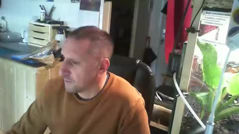 Snapshot of jef74700 chatting on January 2025 08:41:01 AM Jrme online show from January 2025 08:41:01 AM