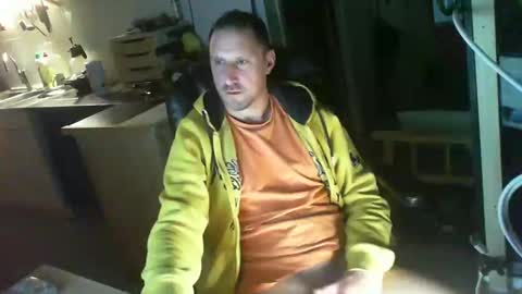 Snapshot of jef74700 chatting on February 2025 05:03:02 AM Jrme online show from February 2025 05:03:02 AM