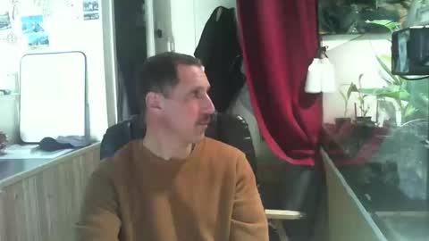 Snapshot of jef74700 chatting on March 2025 01:29:01 PM Jrme online show from March 2025 01:29:01 PM