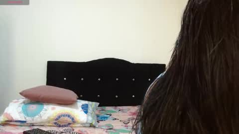 Snapshot of jeff_and_jade chatting on February 2026 12:21:01 PM jeff and jade online show from February 2026 12:21:01 PM