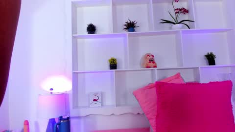 Jehn online show from March 2025 07:03:02 PM