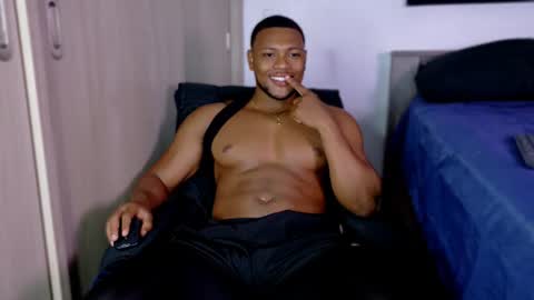 jeicowesst online show from July 2026 08:00:01 PM