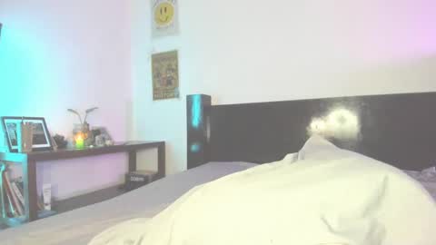 Snapshot of jeinsssgreys chatting on September 2025 04:06:01 AM Greys online show from September 2025 04:06:01 AM