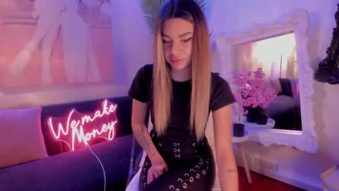 jelly__beanss online show from September 2025 07:49:01 PM