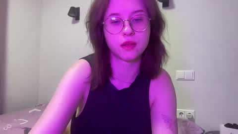 Inna  online show from January 2025 05:37:02 PM