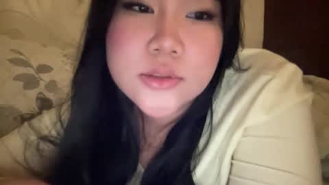 Snapshot of jellyblush chatting on May 2026 05:44:01 PM - online show from May 2026 05:44:01 PM