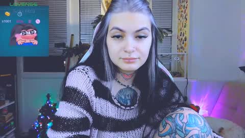 Snapshot of jelyaa chatting on December 2024 03:02:01 PM Jelya online show from December 2024 03:02:01 PM