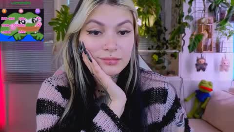 Snapshot of jelyaa chatting on September 2025 01:44:02 PM Jelya online show from September 2025 01:44:02 PM