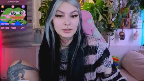 Snapshot of jelyaa chatting on November 2025 03:12:02 PM Jelya online show from November 2025 03:12:02 PM