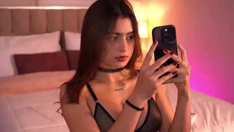 Snapshot of jem_rosset chatting on March 2026 01:44:02 AM Jem online show from March 2026 01:44:02 AM