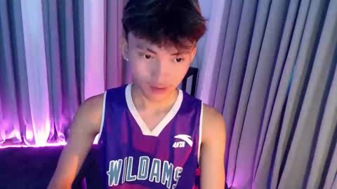 jemart_urnaughtboy online show from May 2026 10:37:01 PM