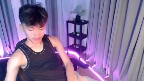 jemart_urnaughtboy online show from May 2026 08:33:02 AM
