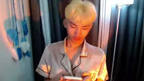 jemart_urnaughtboy online show from June 2026 06:45:01 PM