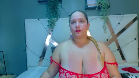 Snapshot of jenacooper__ chatting on April 2026 01:36:01 AM Jena online show from April 2026 01:36:01 AM