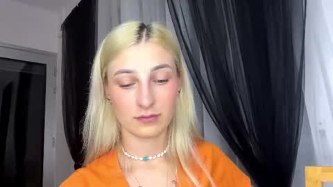 Joani online show from July 2026 07:15:02 PM