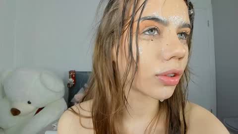 Dolly online show from January 2025 07:31:01 PM