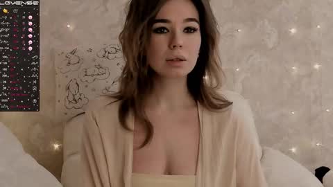 EvaSileZ online show from March 2026 09:38:01 AM