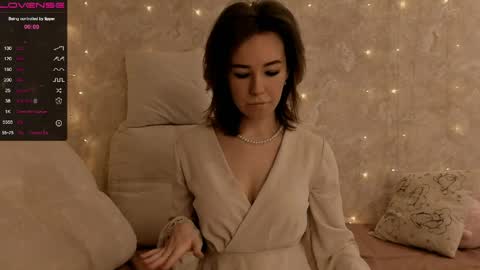 EvaSileZ online show from April 2026 08:37:01 AM