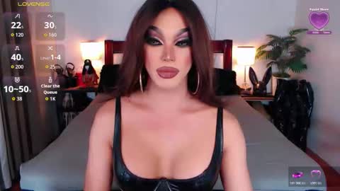 Queen Jenifer online show from March 2026 07:45:02 AM